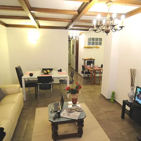 Loft'nb Sweet Cervinia Апартаменты Брей-Червиния