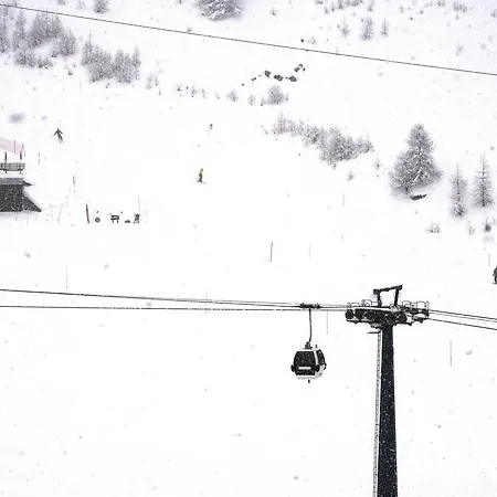 Loft'nb Sweet Cervinia Апартаменты Брей-Червиния